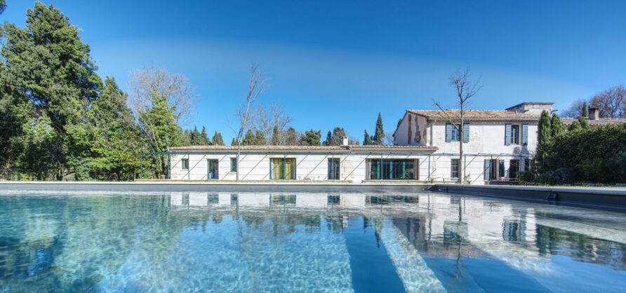 La piscine du mas du grand chêne à Saint Rémy de Provence