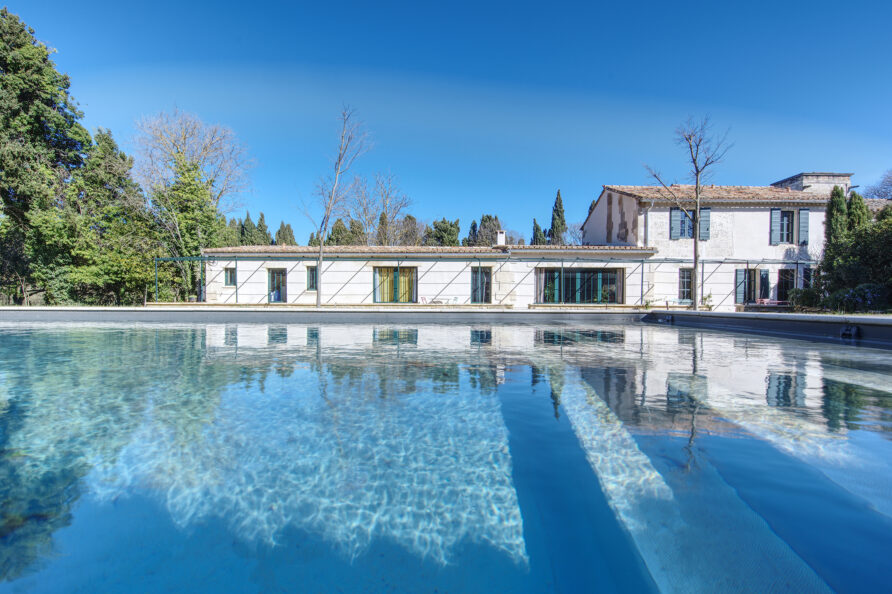 mas de luxe à louer à Saint-Rémy-de-Provence avec jardin