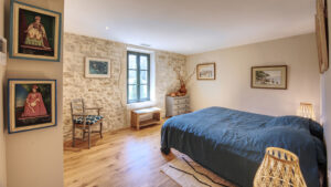 elegantes schlafzimmer in einem luxus ferienhaus in Saint-Rémy-de-Provence